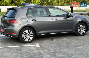 Хетчбек Volkswagen e-Golf 2019 в 