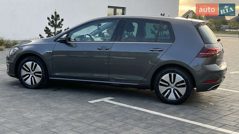Хэтчбек Volkswagen e-Golf 2019 в Луцке