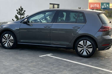 Хетчбек Volkswagen e-Golf 2019 в 