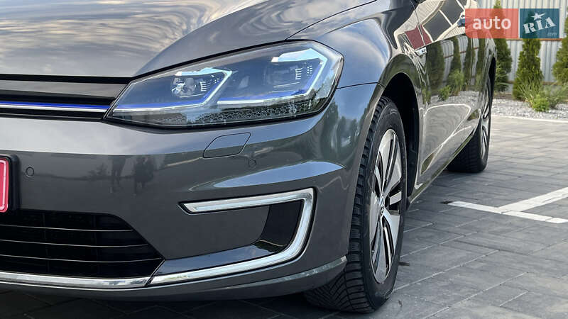 Хэтчбек Volkswagen e-Golf 2019 в Луцке