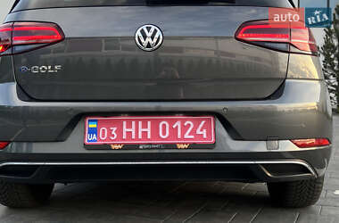 Хетчбек Volkswagen e-Golf 2019 в 
