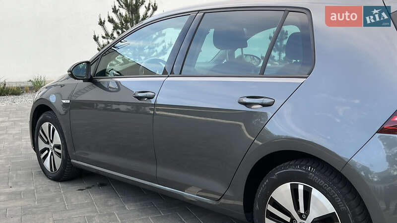 Хэтчбек Volkswagen e-Golf 2019 в Луцке