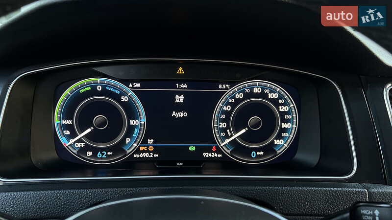 Хэтчбек Volkswagen e-Golf 2019 в Луцке