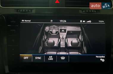 Хетчбек Volkswagen e-Golf 2019 в 