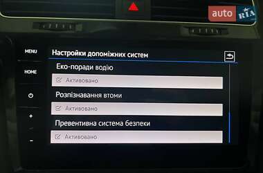 Хетчбек Volkswagen e-Golf 2019 в 