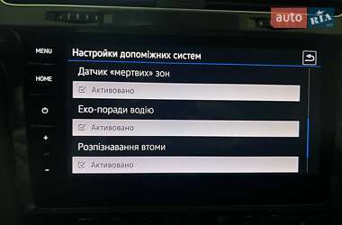 Хетчбек Volkswagen e-Golf 2019 в 
