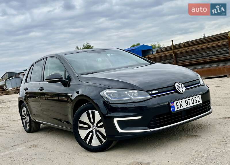 Хэтчбек Volkswagen e-Golf 2018 в Львове фото 24 Хэтчбек Volkswagen e-Golf 2018 в Львове