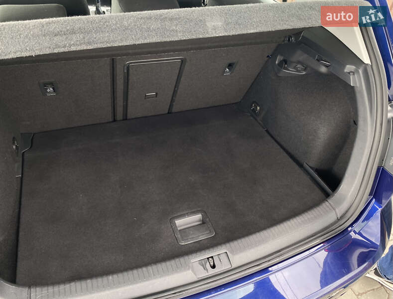 Хетчбек Volkswagen e-Golf 2019 в Вінниці