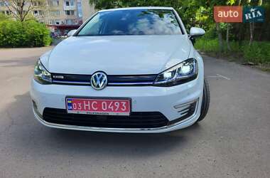 Хетчбек Volkswagen e-Golf 2020 в 