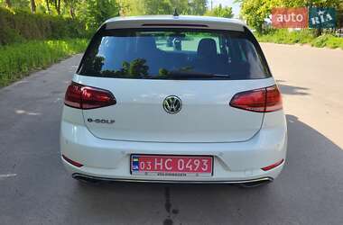 Хетчбек Volkswagen e-Golf 2020 в 