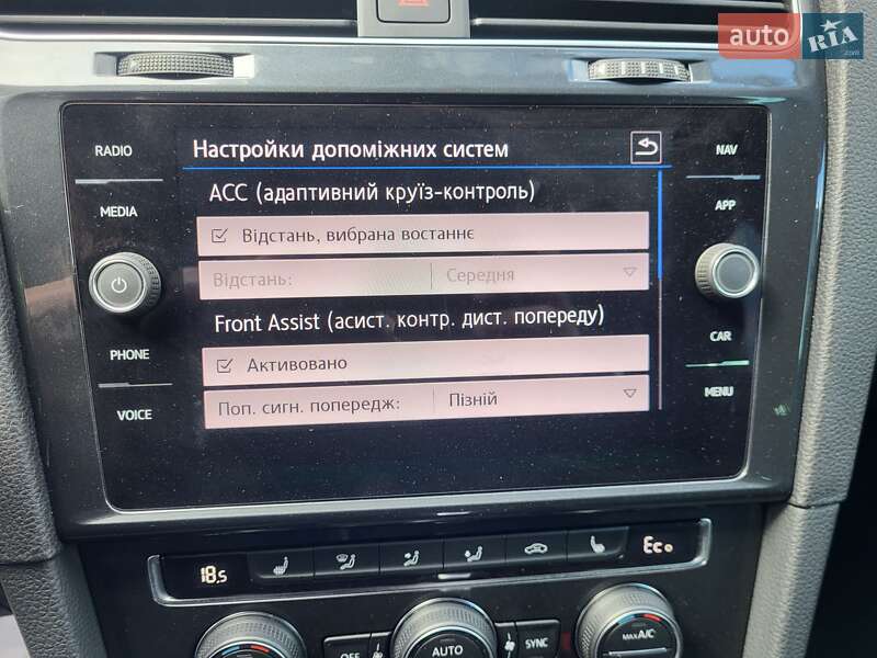 Хэтчбек Volkswagen e-Golf 2020 в Луцке
