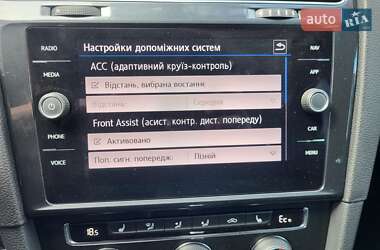 Хетчбек Volkswagen e-Golf 2020 в 