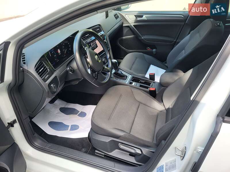 Хэтчбек Volkswagen e-Golf 2020 в Луцке