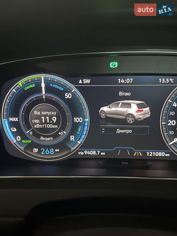 Хетчбек Volkswagen e-Golf 2017 в Києві