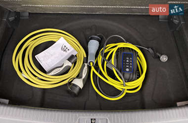 Хэтчбек Volkswagen e-Golf 2020 в 