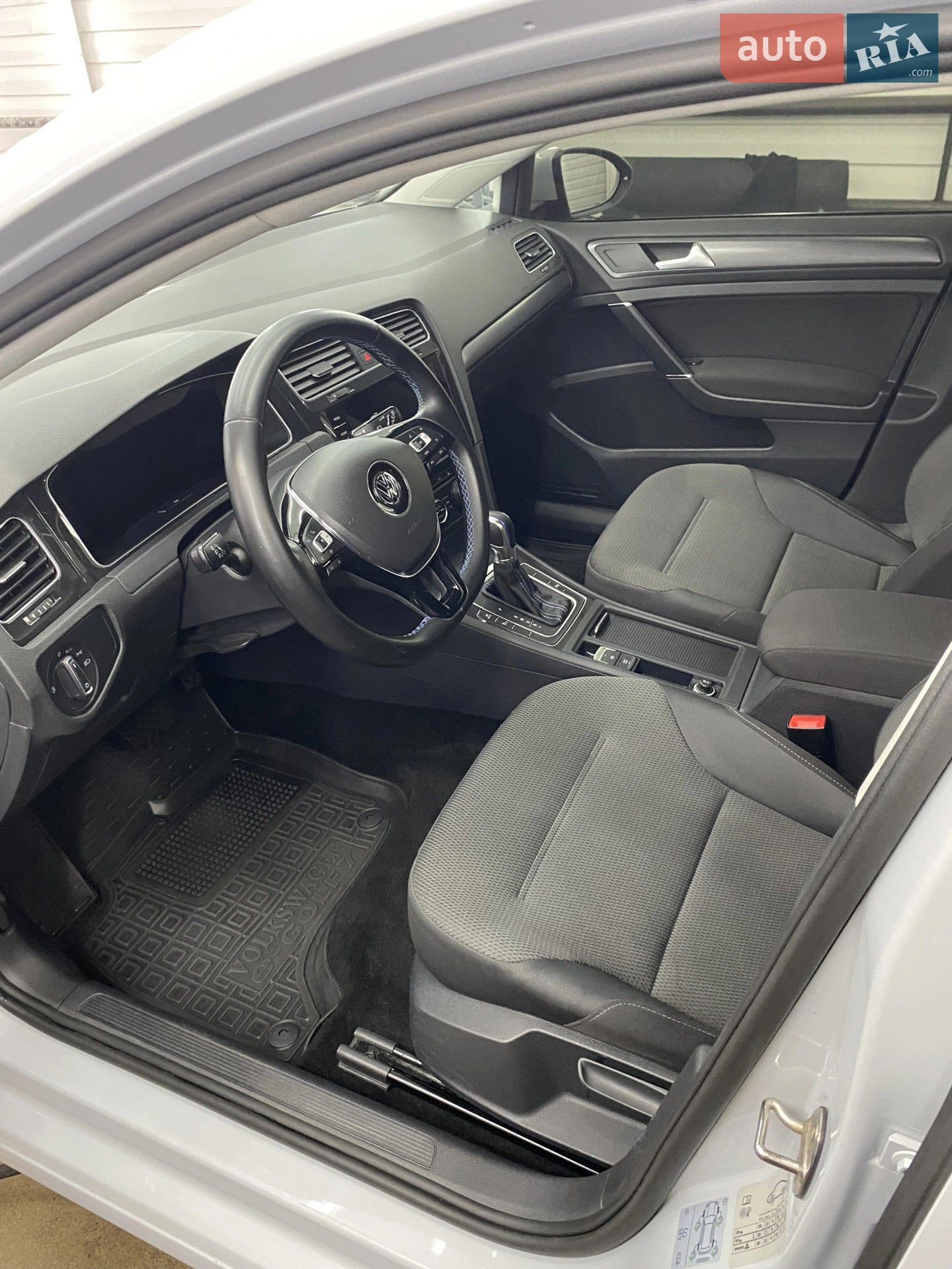 2018 Volkswagen Golf - мініатюра 21