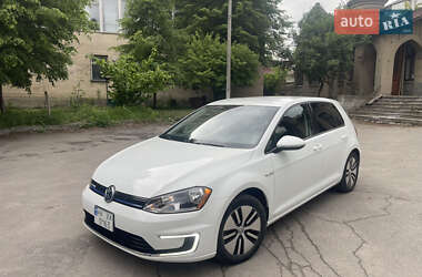 Хетчбек Volkswagen e-Golf 2016 в Могилів-Подільському