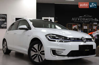 Хэтчбек Volkswagen e-Golf 2018 в 