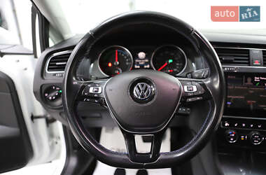 Хэтчбек Volkswagen e-Golf 2018 в 