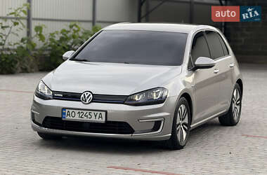 Хэтчбек Volkswagen e-Golf 2015 в Мукачево