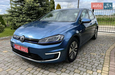 Хэтчбек Volkswagen e-Golf 2015 в Дрогобыче