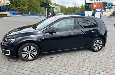 Хэтчбек Volkswagen e-Golf 2016 в Хмельницком
