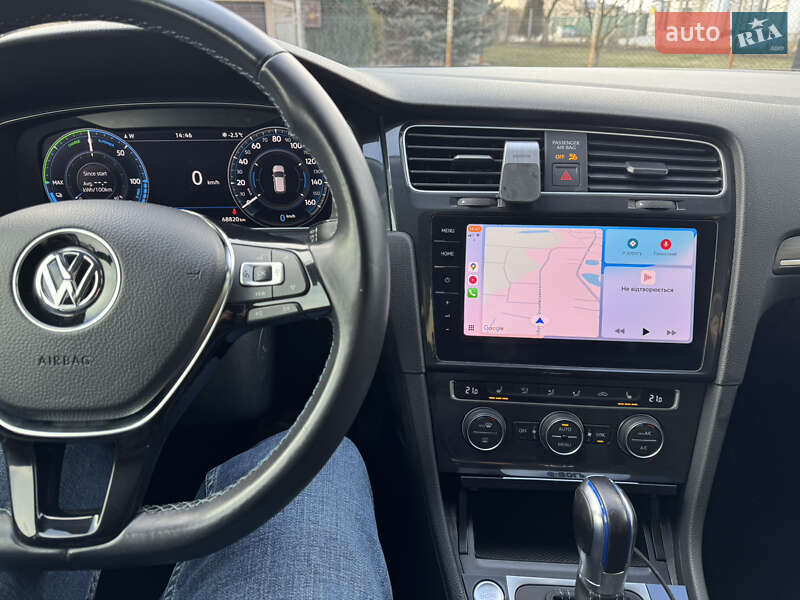 Хетчбек Volkswagen e-Golf 2019 в Львові