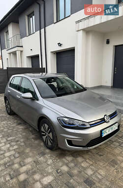 Хэтчбек Volkswagen e-Golf 2017 в Львове