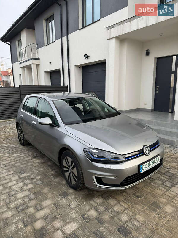 Volkswagen e-Golf 2017