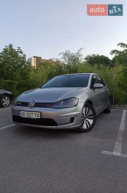 Volkswagen e-Golf 2015 Volkswagen e-Golf 2015