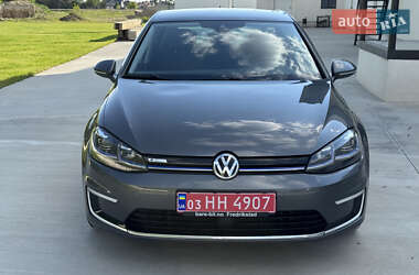 Хэтчбек Volkswagen e-Golf 2018 в 