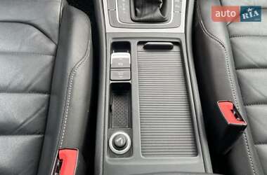 Хетчбек Volkswagen e-Golf 2015 в 