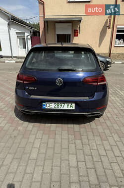 Хетчбек Volkswagen e-Golf 2017 в 