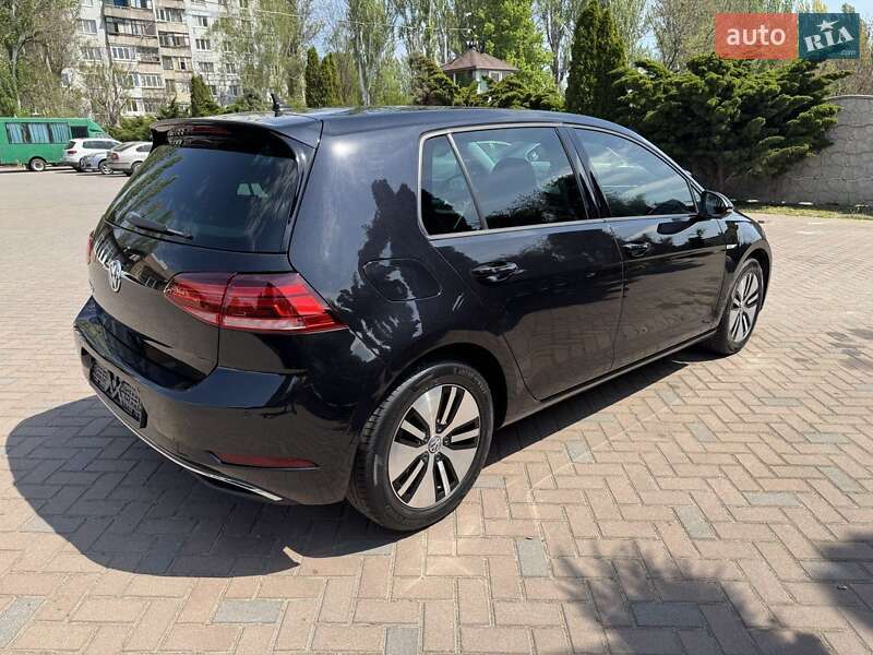 Хетчбек Volkswagen e-Golf 2019 в Запоріжжі