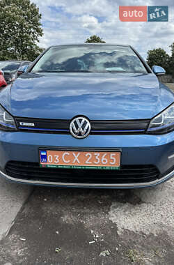 Хетчбек Volkswagen e-Golf 2015 в Житомирі