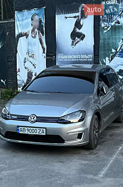 Хетчбек Volkswagen e-Golf 2016 в Вінниці