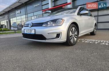 Хетчбек Volkswagen e-Golf 2016 в 