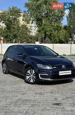 Хетчбек Volkswagen e-Golf 2016 в Кривому Розі