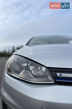 Volkswagen e-Golf 2015 Volkswagen e-Golf 2015