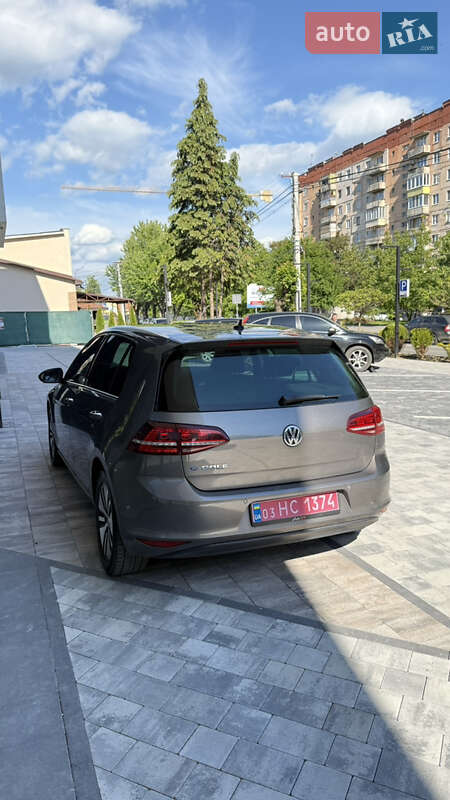 Хетчбек Volkswagen e-Golf 2014 в Ужгороді