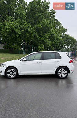 Хетчбек Volkswagen e-Golf 2018 в Києві
