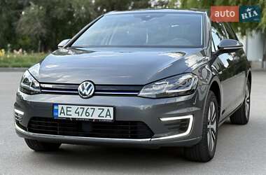 Хетчбек Volkswagen e-Golf 2020 в Дніпрі