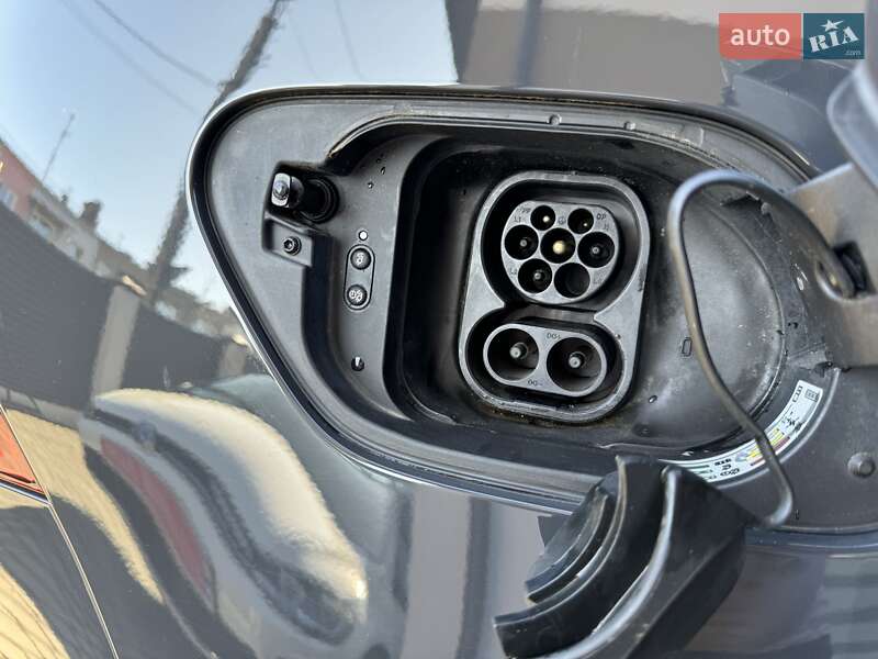 Хэтчбек Volkswagen e-Golf 2020 в Луцке