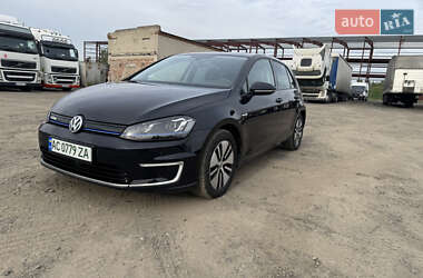 Хэтчбек Volkswagen e-Golf 2015 в Луцке