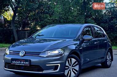 Хетчбек Volkswagen e-Golf 2017 в Миколаєві