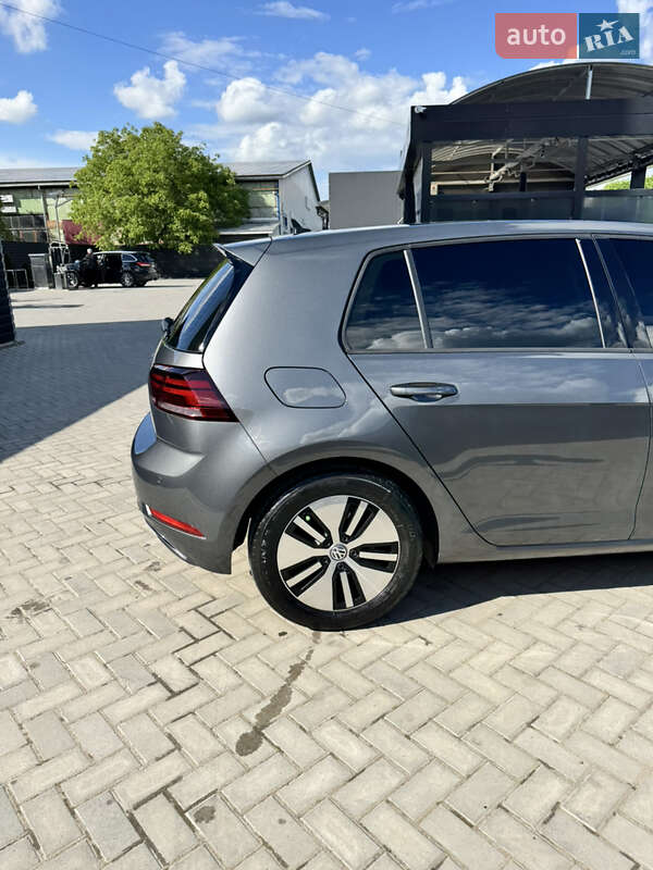 Хэтчбек Volkswagen e-Golf 2020 в Ивано-Франковске
