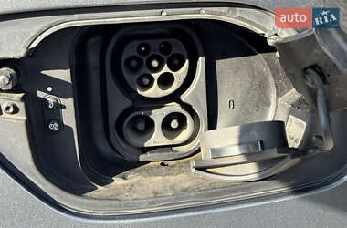 Хэтчбек Volkswagen e-Golf 2020 в 