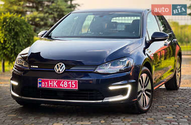 Хетчбек Volkswagen e-Golf 2015 в 