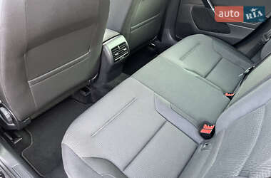 Хетчбек Volkswagen e-Golf 2020 в 