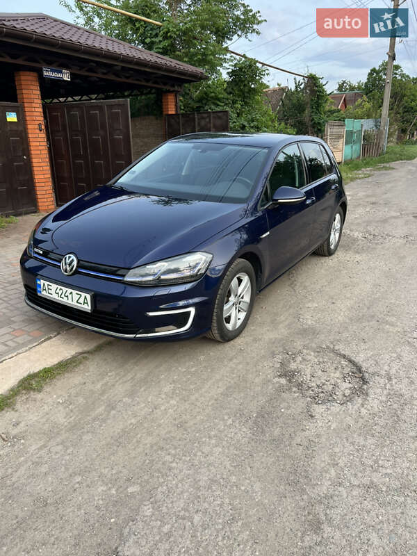Volkswagen e-Golf 2018